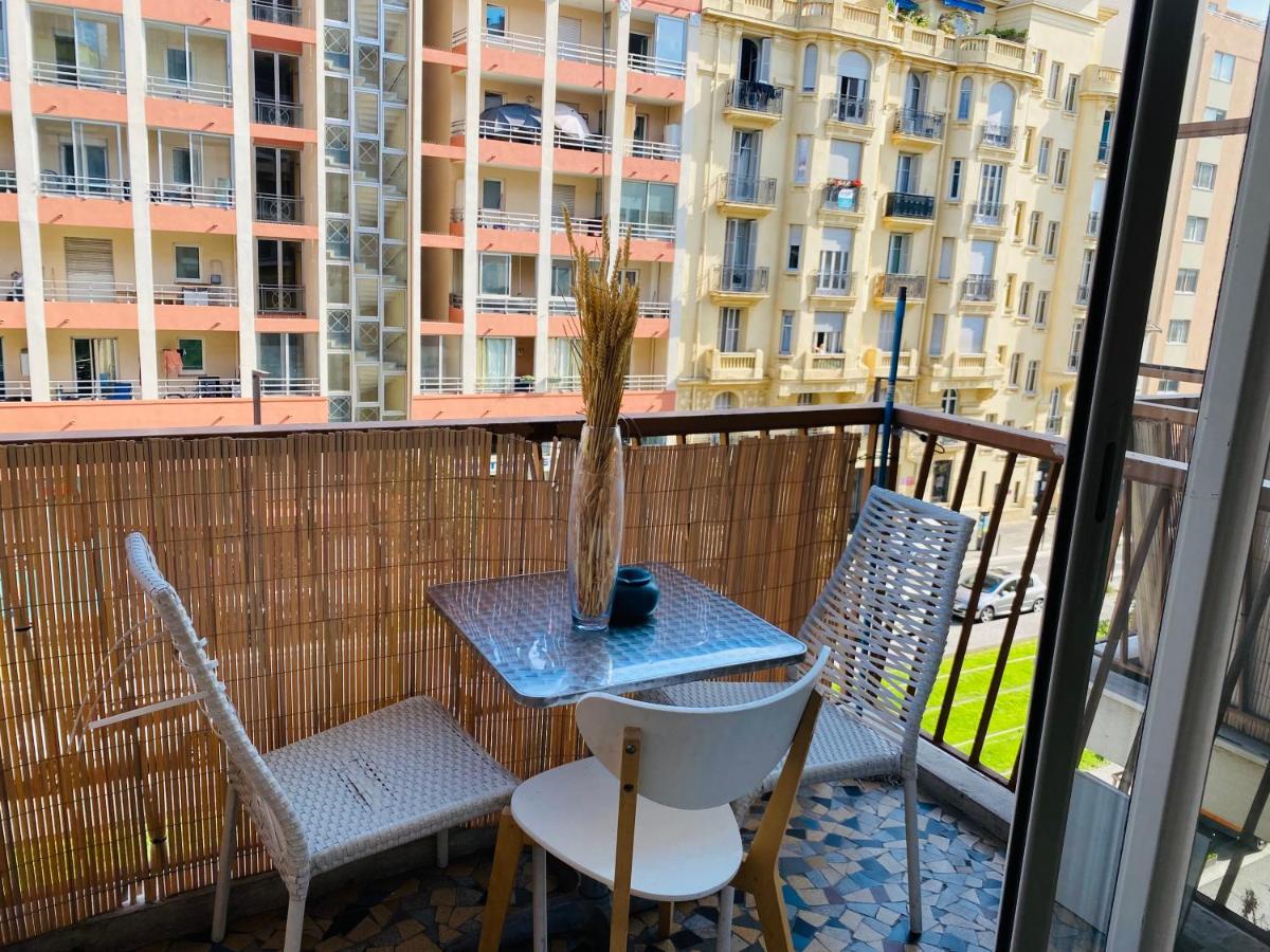 Magnifique Appartement 60M2 ,3 Pieces , Equipee,Tres Lumineux, 2 Minutes A Pied De La Plage Nice Exterior photo